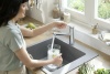 Смеситель для кухни Hansgrohe Zesis M33 74802670 Черный матовый