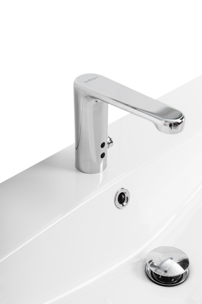 Сенсорный смеситель для раковины BelBagno BB-ELVM-CRM