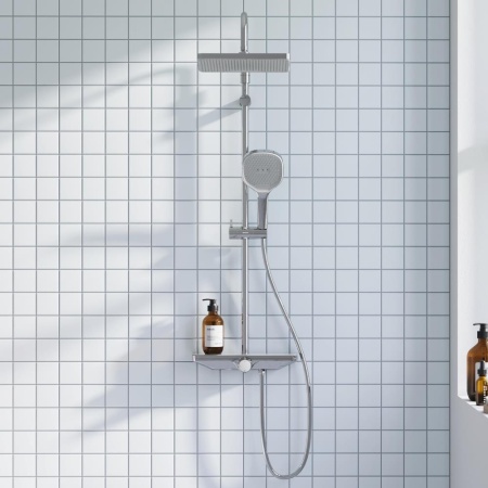 940730000 Merkur душевая система с ванно-душевым смесителем-полкой и прогрессивным картриджем, хром